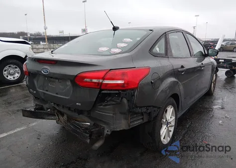 2015 Ford Focus Se из США, поврежденный, VIN 1FADP3F28FL371802